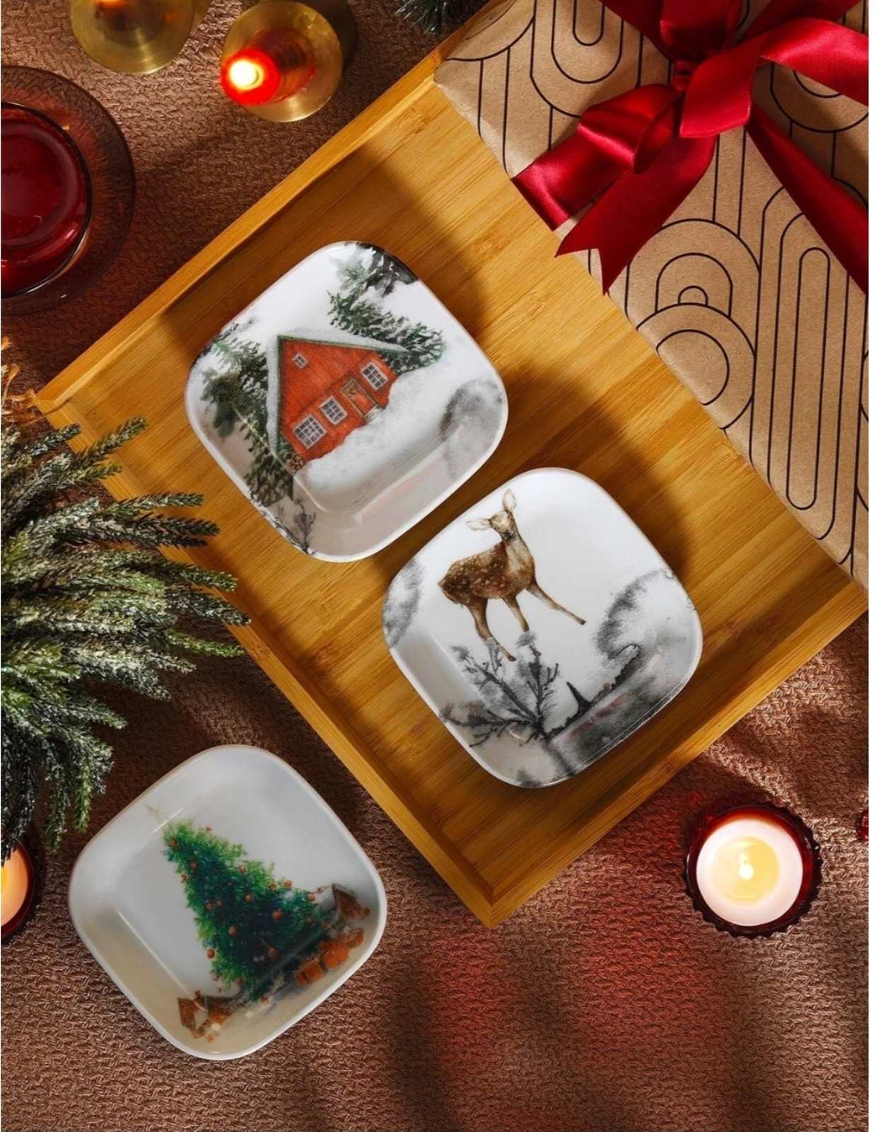 Коледни комплект от 3 порцеланови чинии за предястие 10х10 см