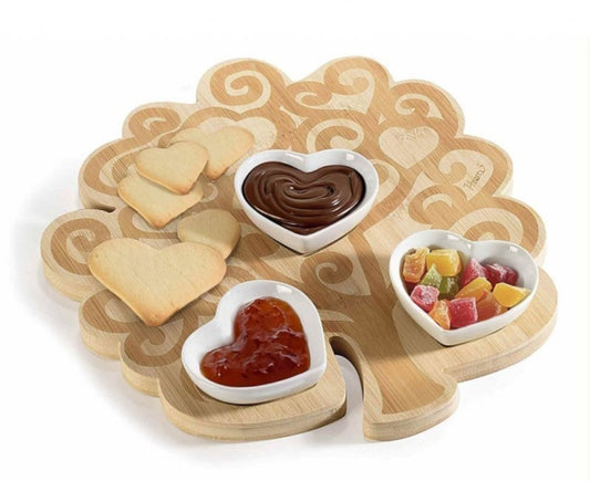 Сет за аперитив във формата на дървото на живота с порцеланови купички сърца