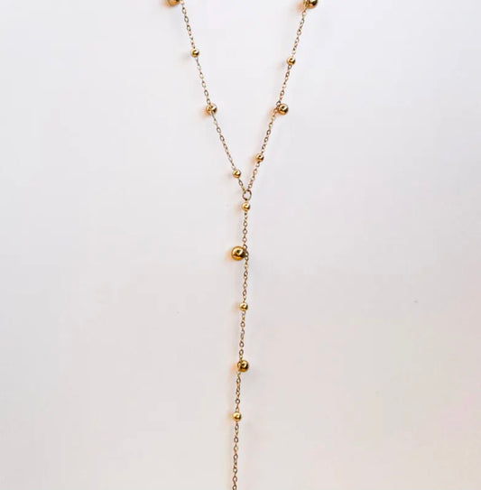 Дамско семпло дълго колие с топчета от медицинска стомана