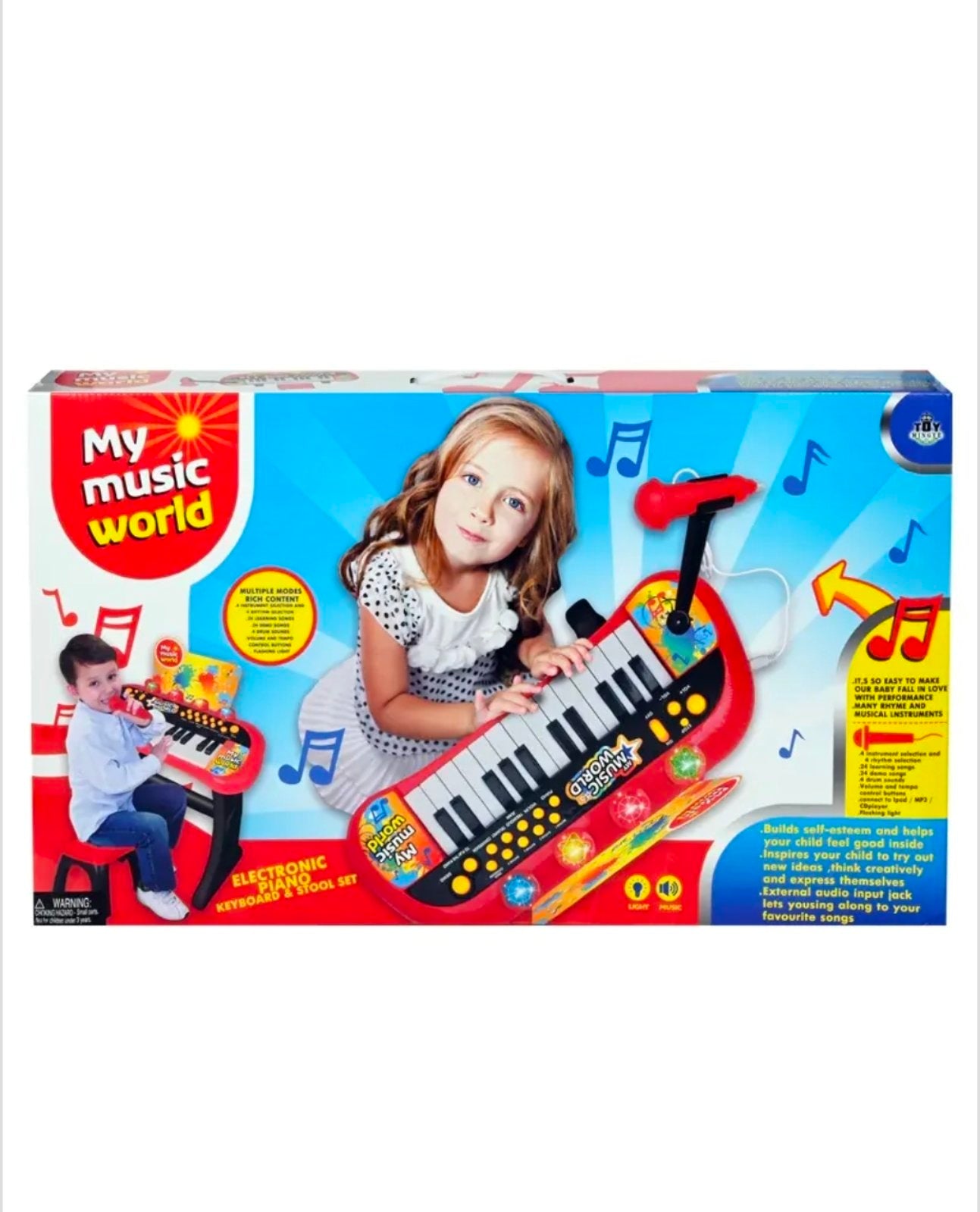 Пиано със столче и микрофон