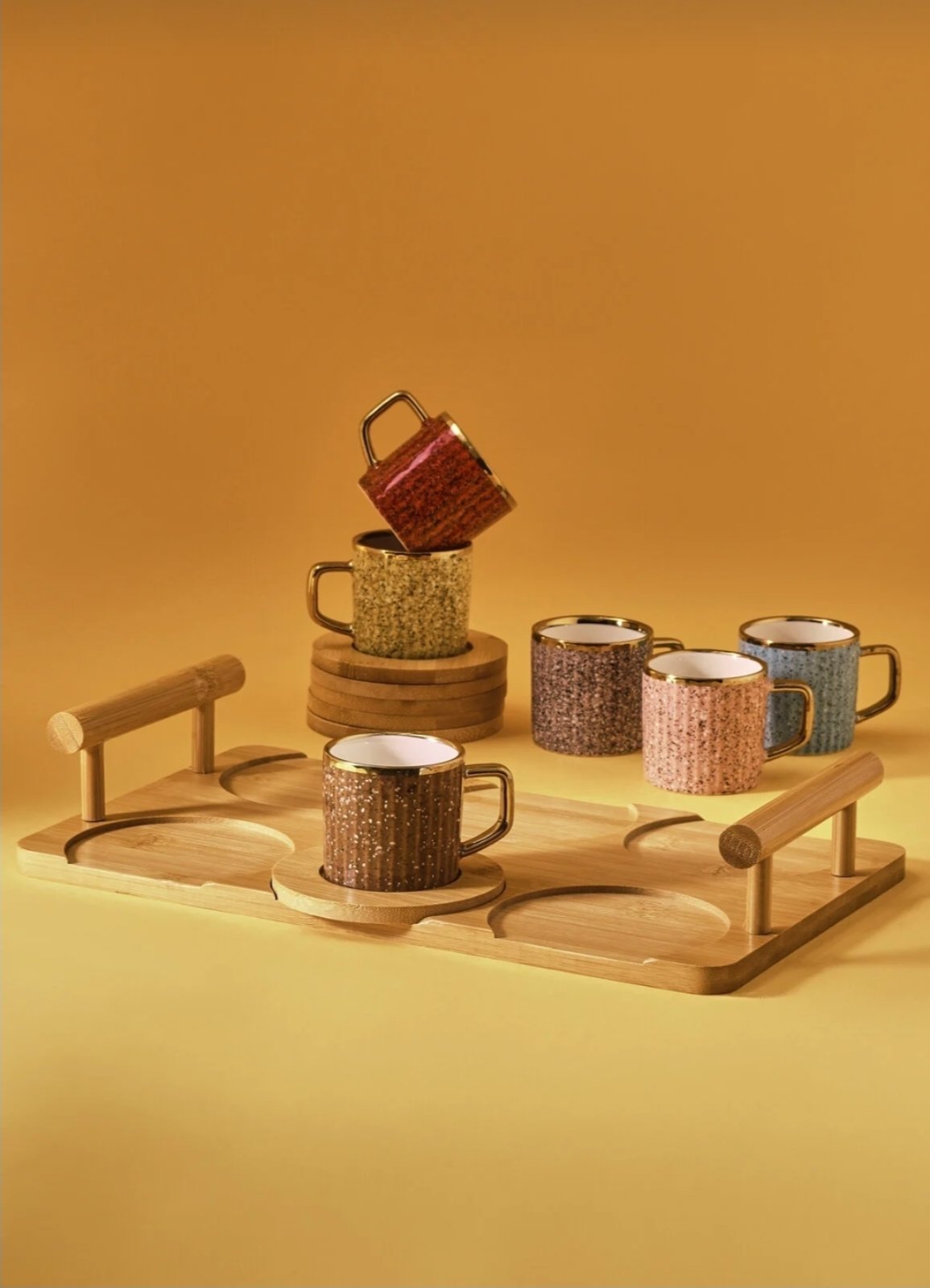 Комплект от 6 цветни чаши за кафе с бамбуков поднос - 90 мл